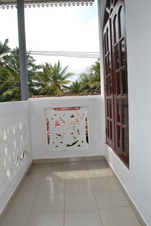 Hansi Villa Bentota Room photo